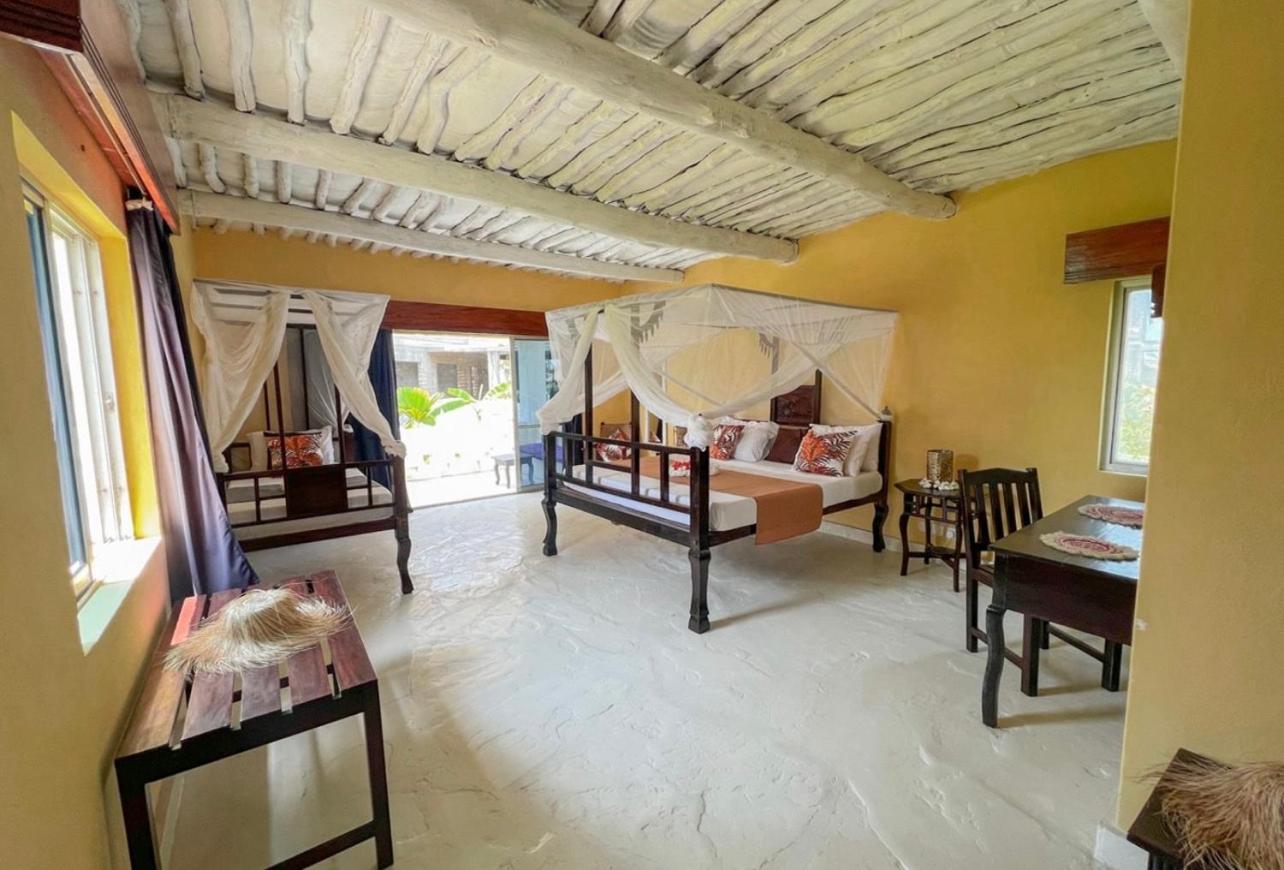 Barracuda Inn Resort Watamu Esterno foto
