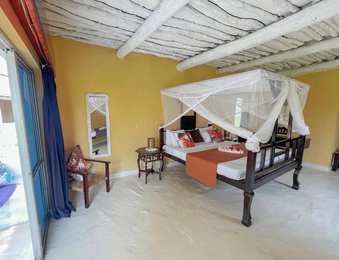 Barracuda Inn Resort Watamu Esterno foto