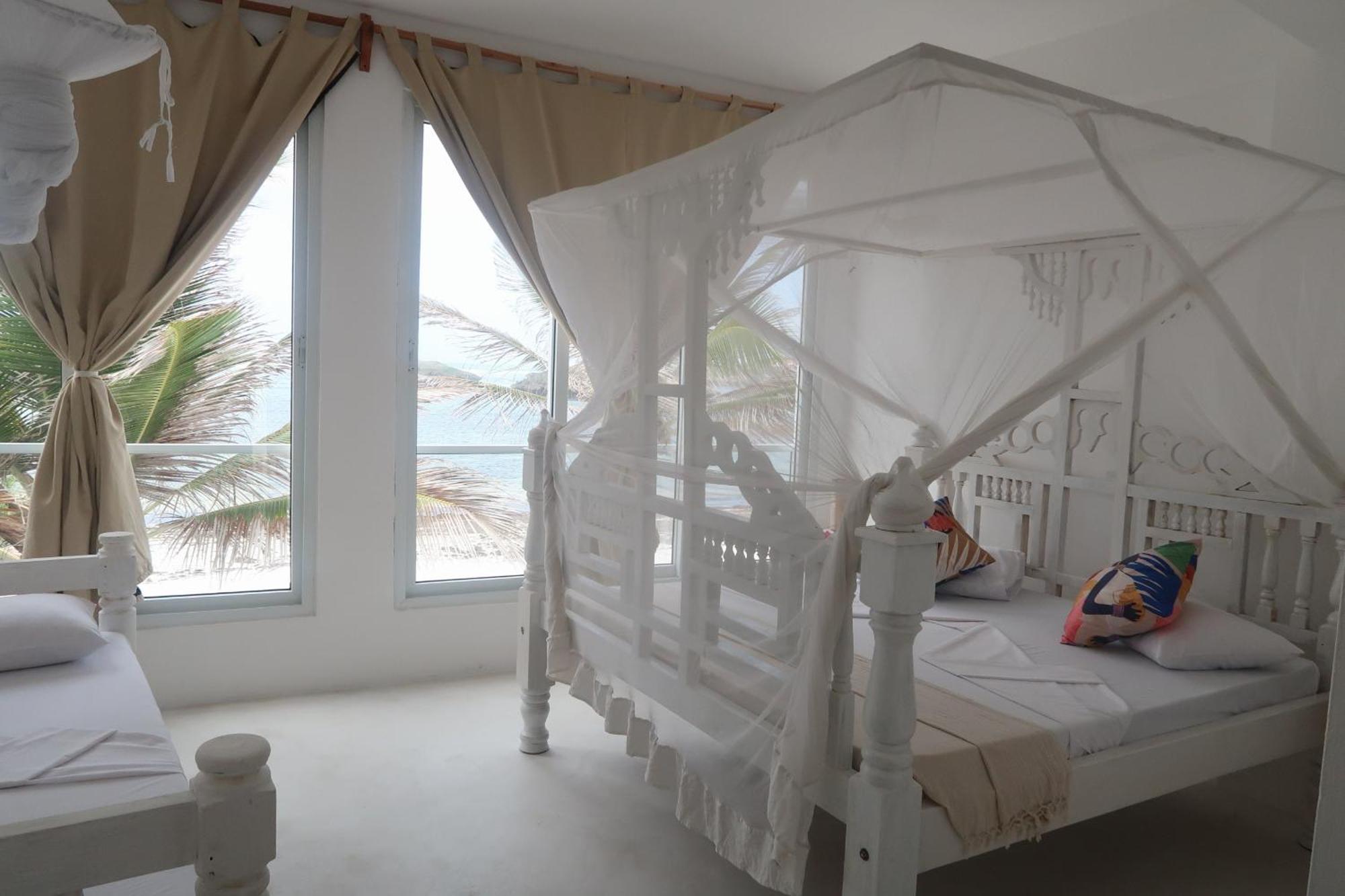 Barracuda Inn Resort Watamu Esterno foto
